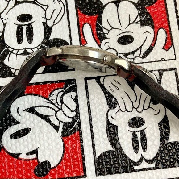 Vintage 90s Disney X Timex Pocahontas Watch with Backlight and Concho Band - Picture 11 of 16